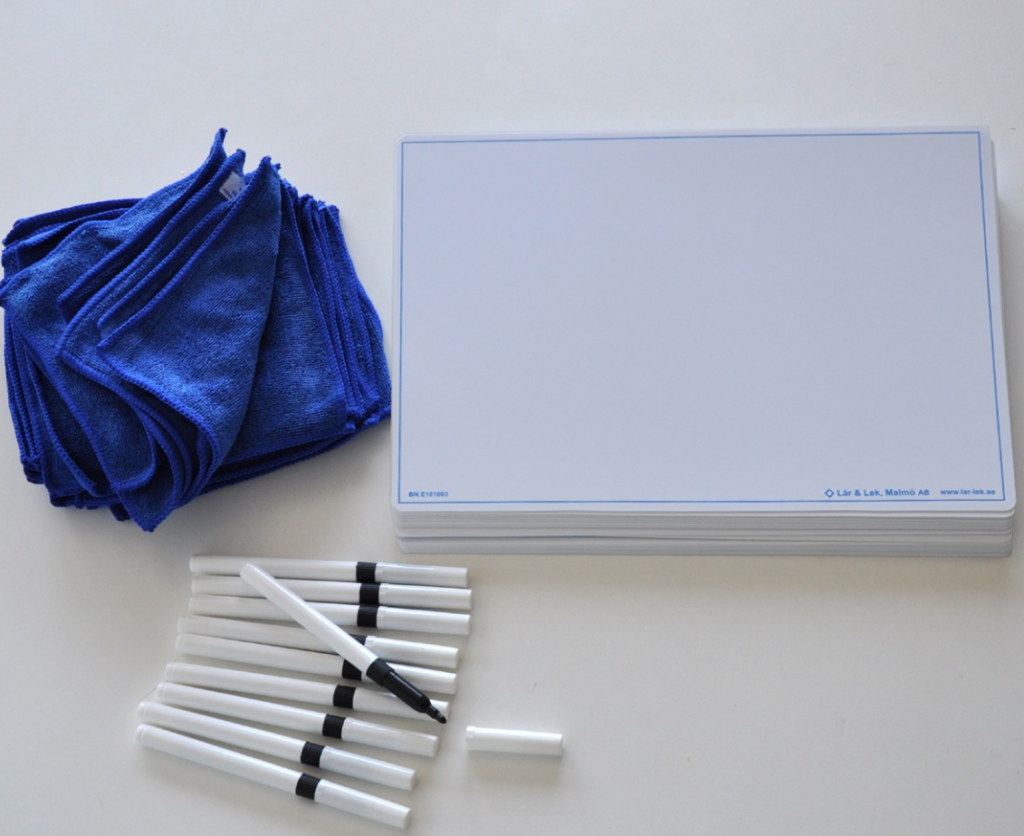 whiteboard pennor papper a4 skrivarpapper